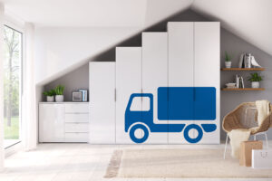Ein Kleiderschrank mit LKW Abbildung