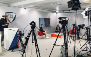 Hinter der Kamera der CERATIZIT Broadcasting-Sendung